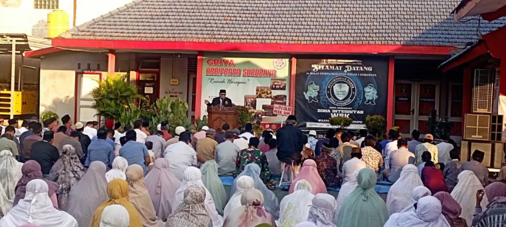 Babinsa Medaeng Koramil 0816/16 Waru Melaksanakan Pengamanan Sholat Idul Adha di Bapas&nbsp;Surabaya