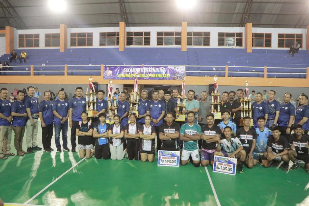 Final dan Penutupan Kejuaraan Bola Voli Antar Kecamatan Kapolres Jombang Cup&nbsp;2024